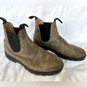 Blundstone Chelsea Boots